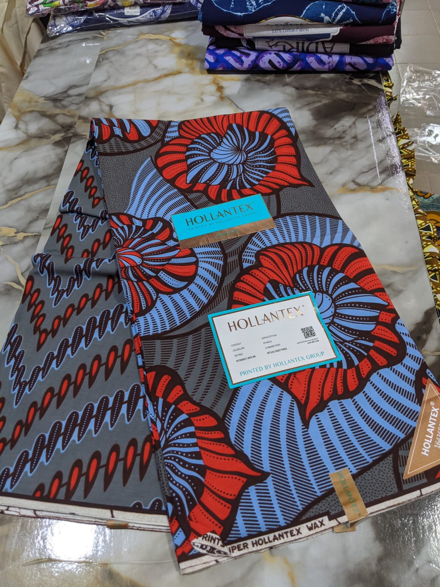 Hollantex Grey Red & Blue Ammonite Spiral
