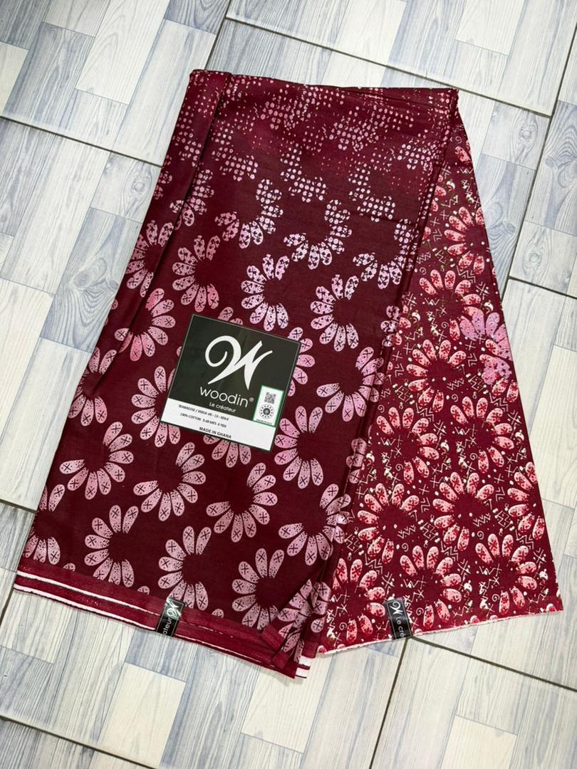 Woodin Burgundy Daisy Burst