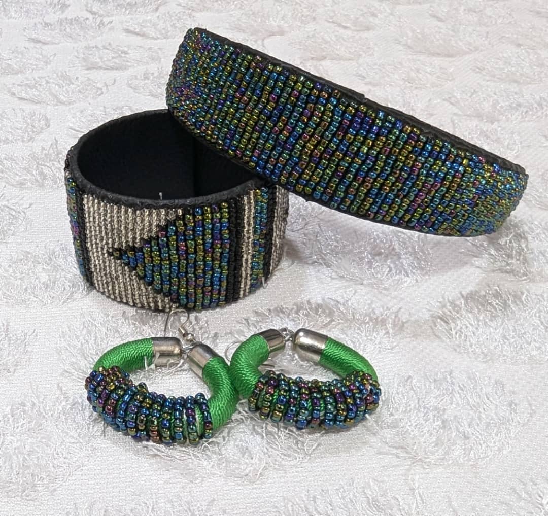 Peacock Shimmer Beaded Cuff & Hoops Set